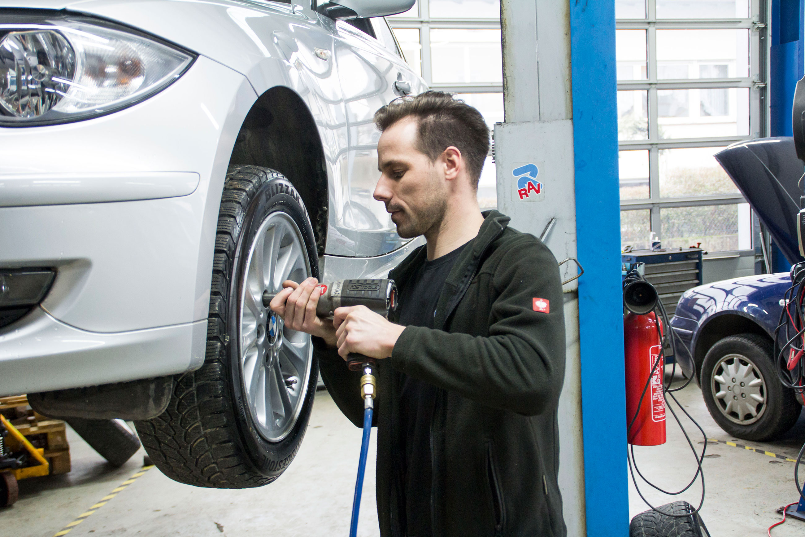 Radservice in der Kfz-Werkstatt
